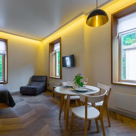 High Castle Park View Studio Lviv Exterior photo